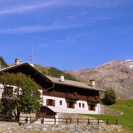 Hotel Lysjoch Грессоней-ла-Трините Экстерьер фото