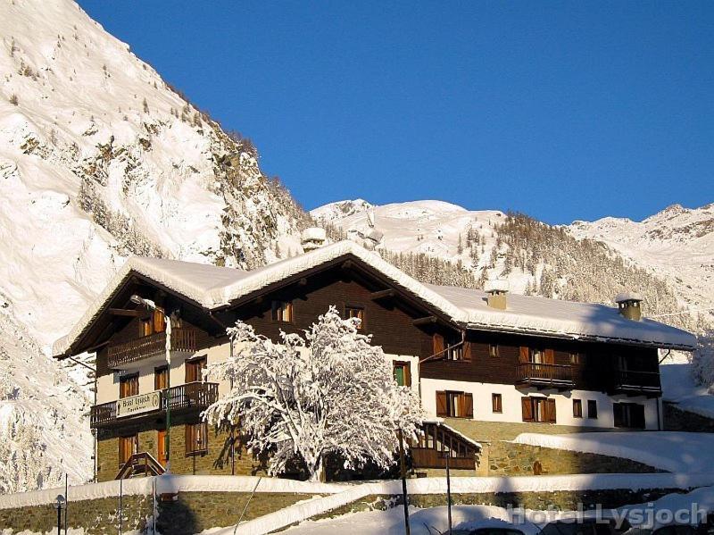 Hotel Lysjoch Грессоней-ла-Трините Экстерьер фото
